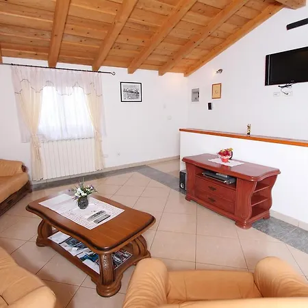 Guest House Liliana 3*